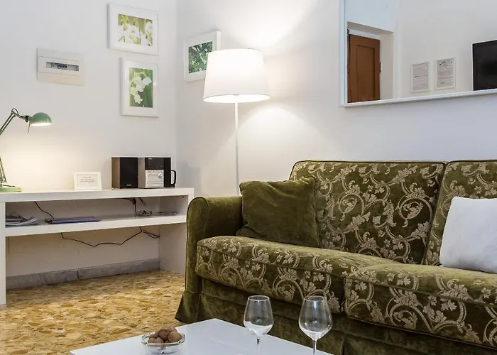 Atheneum By In Appartamento Roma