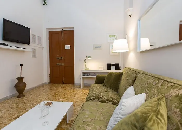Atheneum By In Appartamento Roma